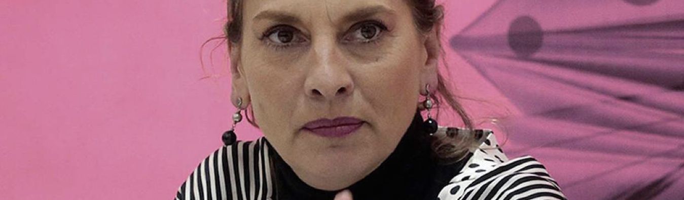 “Así no”, dice Beatriz Gutiérrez Müller sobre los actos vandálicos afuera de Palacio Nacional